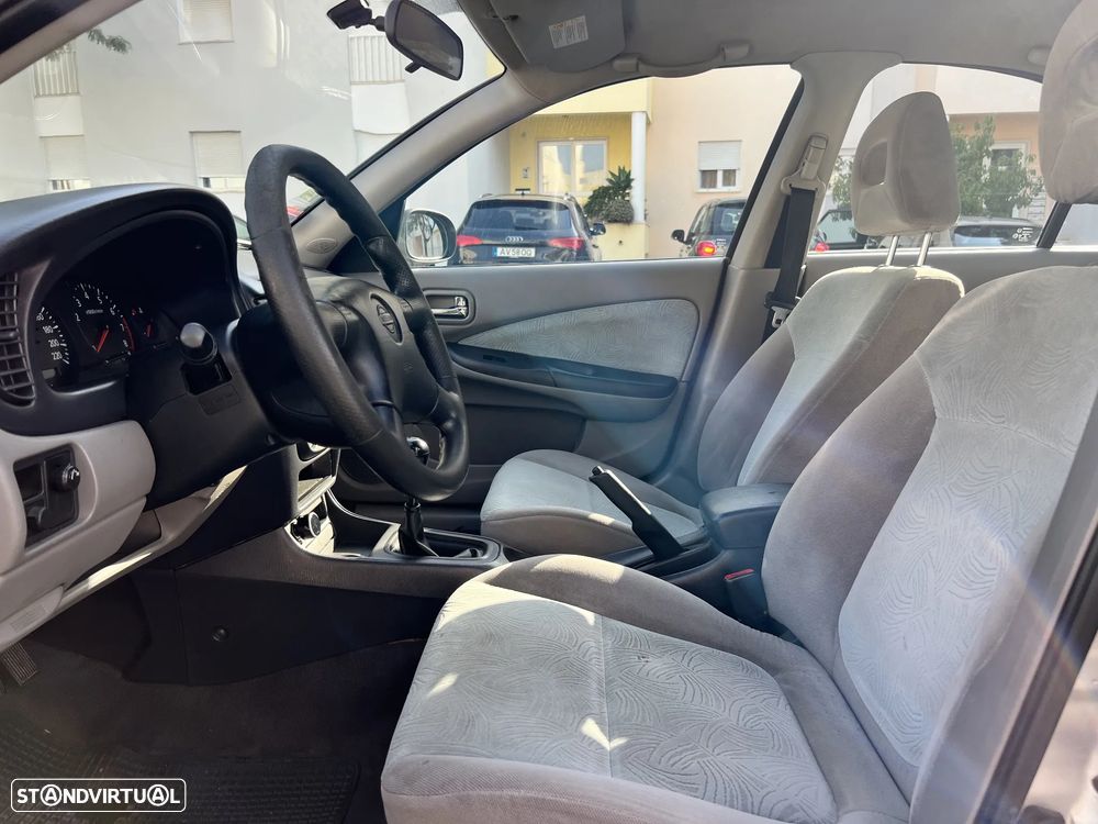 Nissan Almera 1.5 Comfort ABS+AC - 17