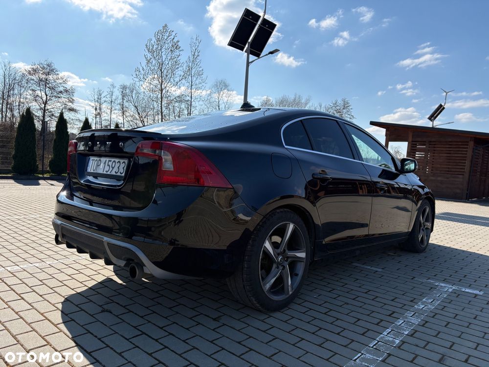 Volvo S60 D3 Geartronic R-Design - 13