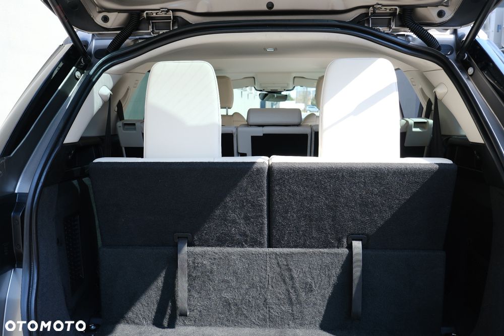 Land Rover Discovery Sport - 17