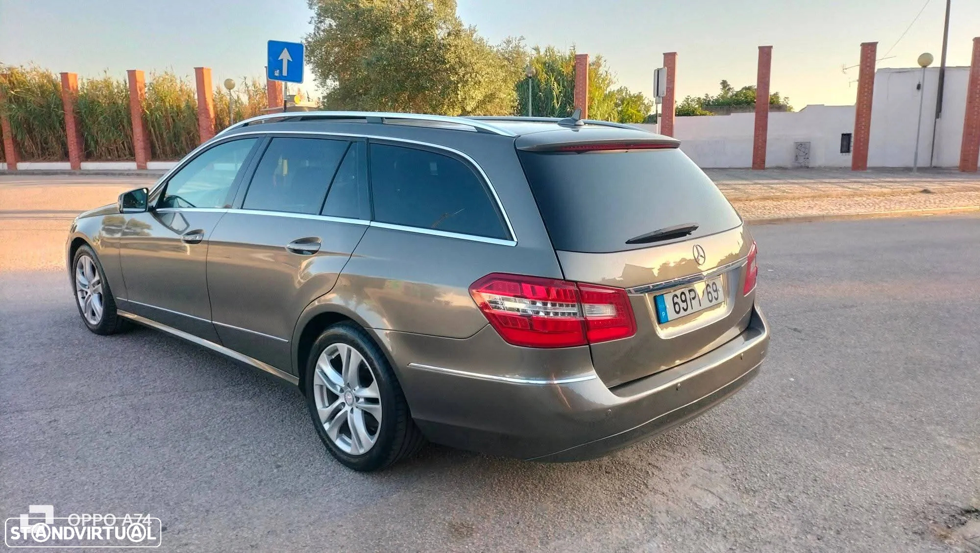 Mercedes-Benz E 250 CDi Avantgarde BlueEfficiency Auto. - 2