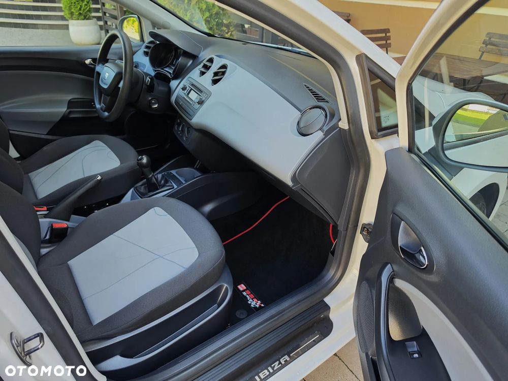 Seat Ibiza 1.4 16V Entry - 40