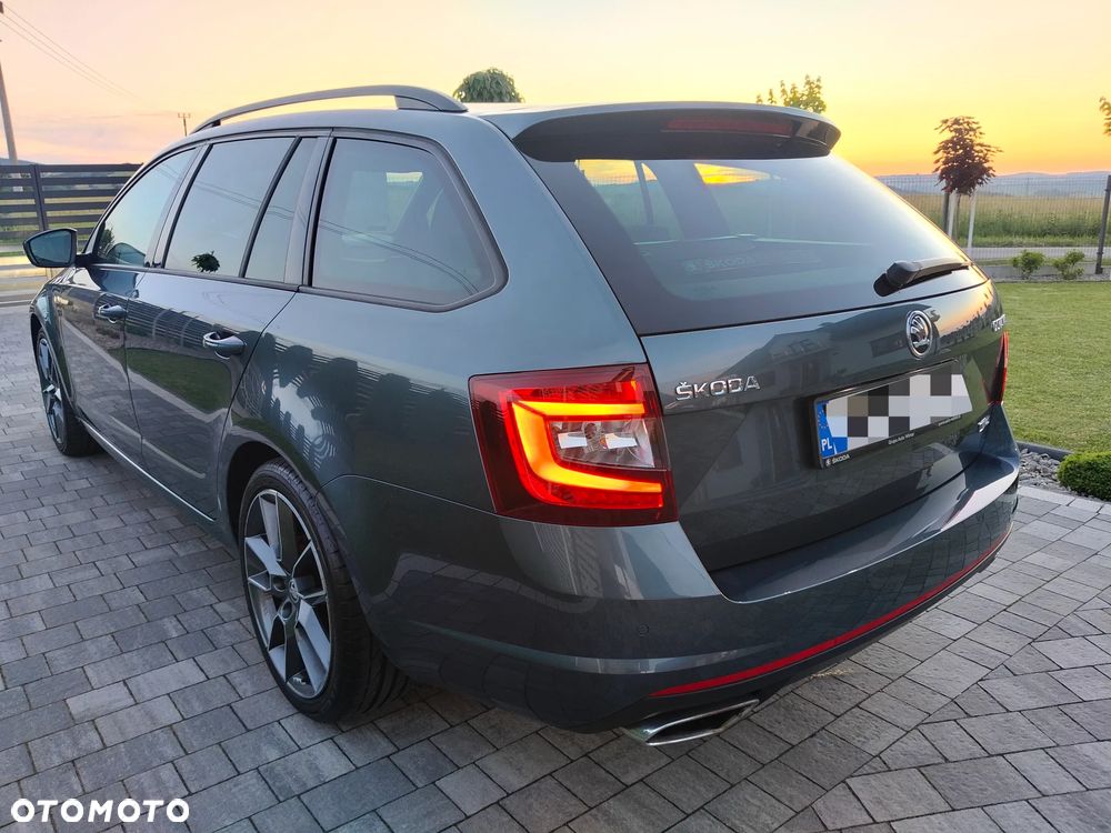 Skoda Octavia 2.0 TDI RS - 22