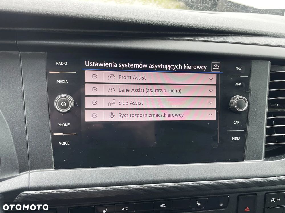 Volkswagen Transporter - 16