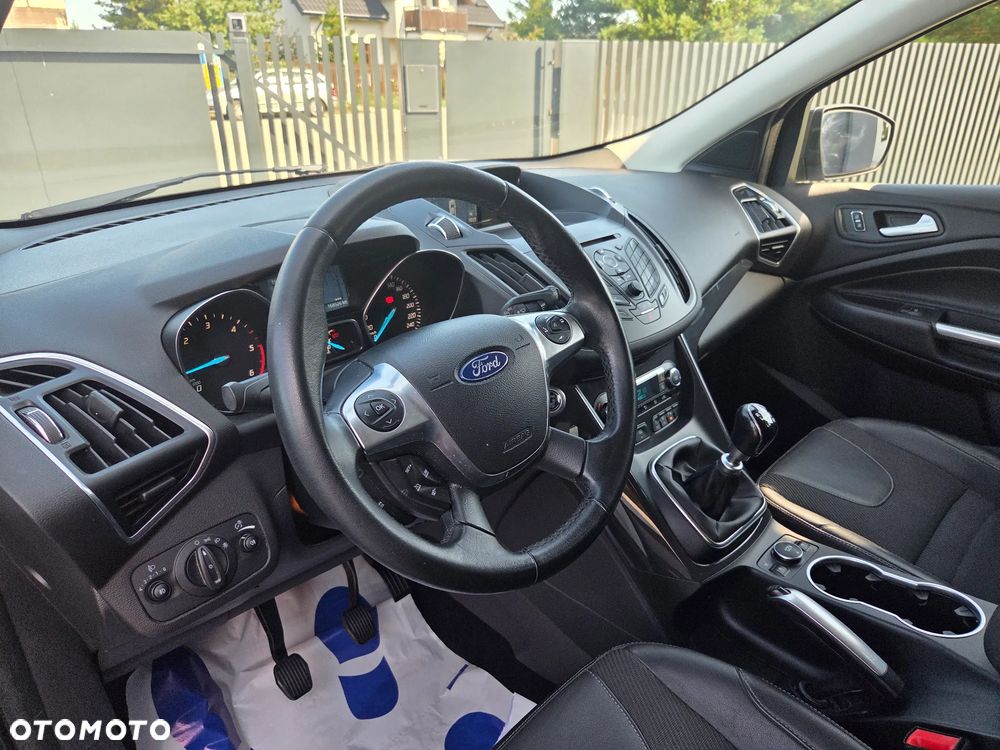 Ford Kuga 2.0 TDCi 4WD Titanium - 22