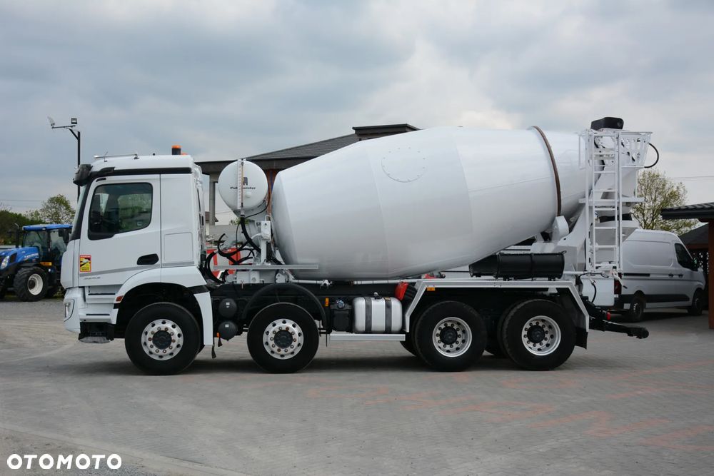 Mercedes-Benz Arocs 3243 / 2021r / 9 m3 / 2 Radia / Putzmeister / 163215 km - 4