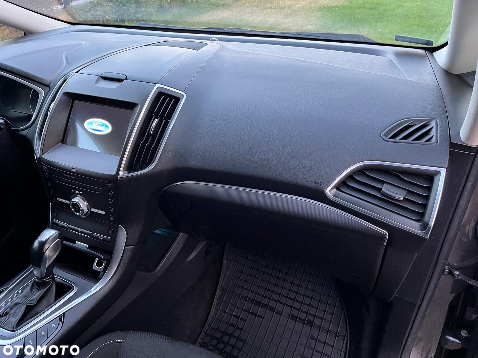 Ford S-Max 2.0 TDCi Titanium PowerShift - 15