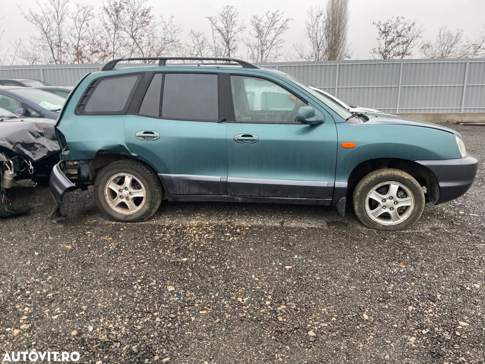 Dezmembrari Hyundai Santa Fe 2.7 v6 benzina/autoamat 2005 - 2