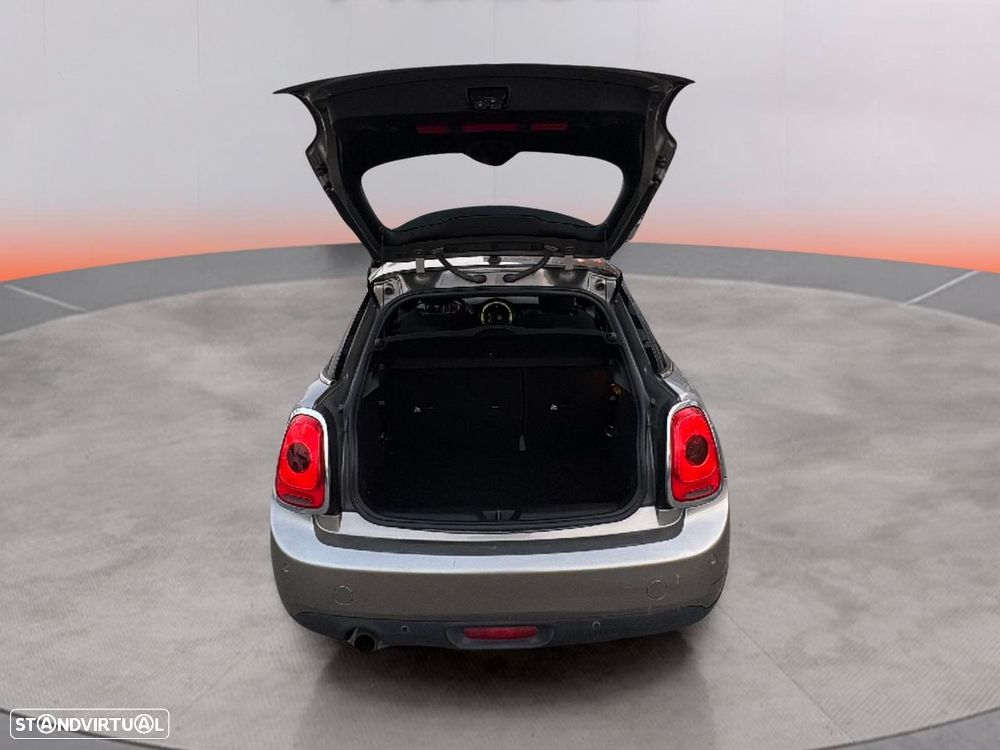 MINI 5 Portas One D - 7