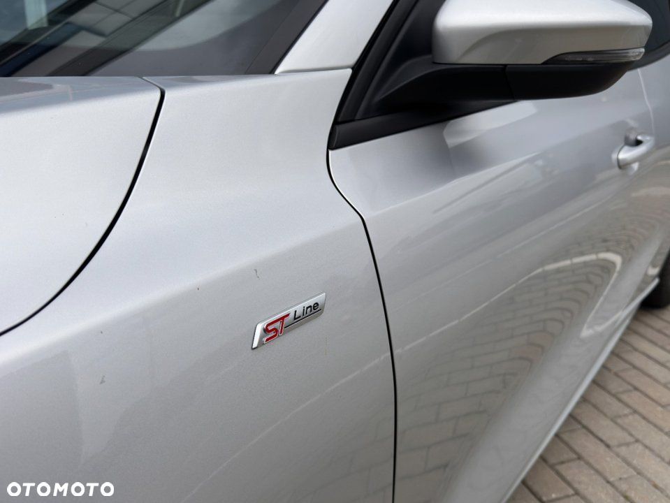 Ford Focus - 12
