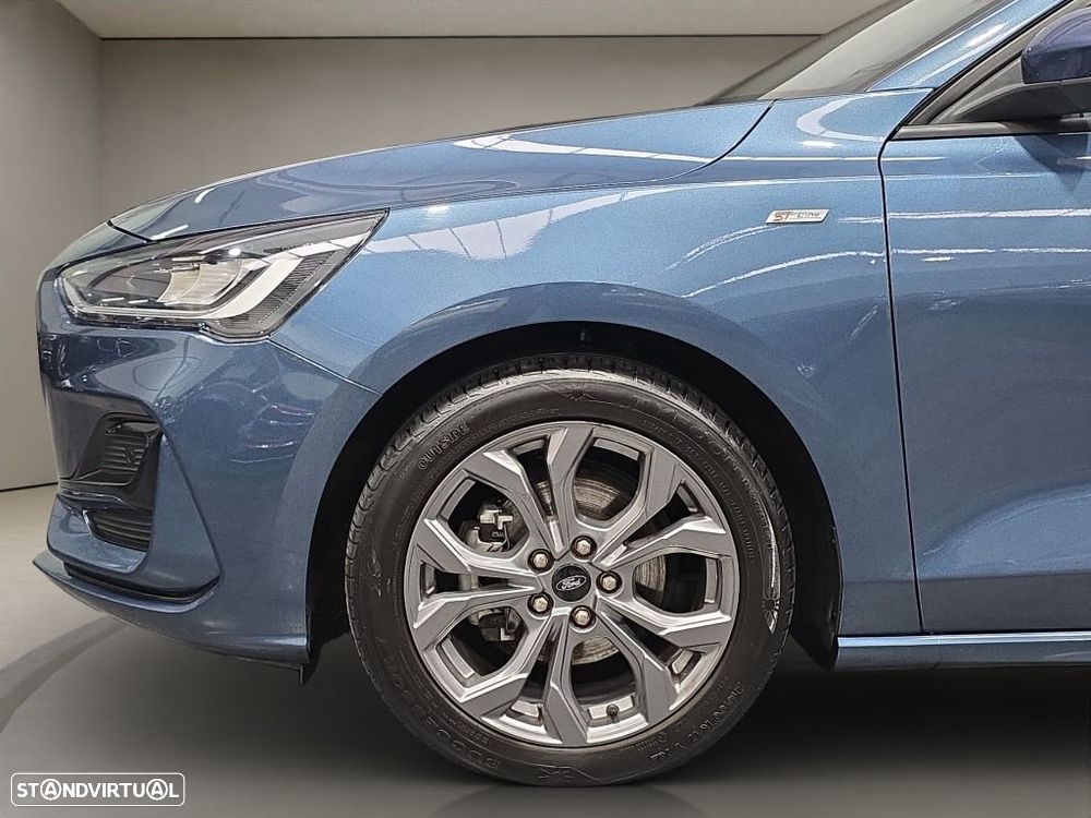 Ford Focus 1.0 EcoBoost MHEV ST-Line Design SIP - 5