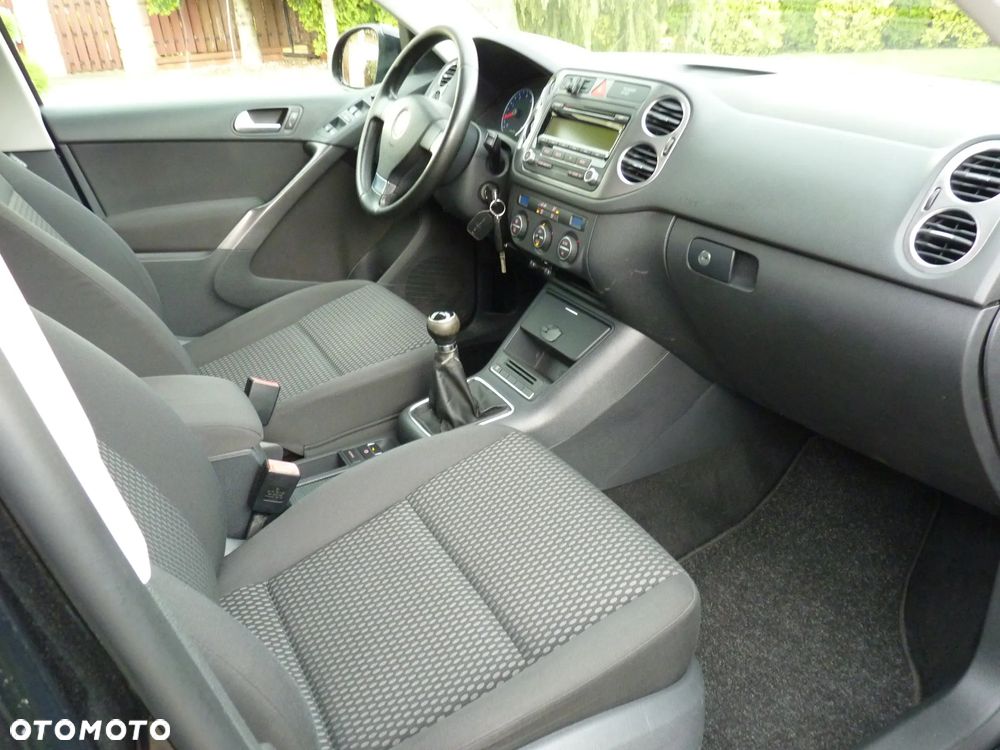 Volkswagen Tiguan 1.4 TSI Sport & Style - 6