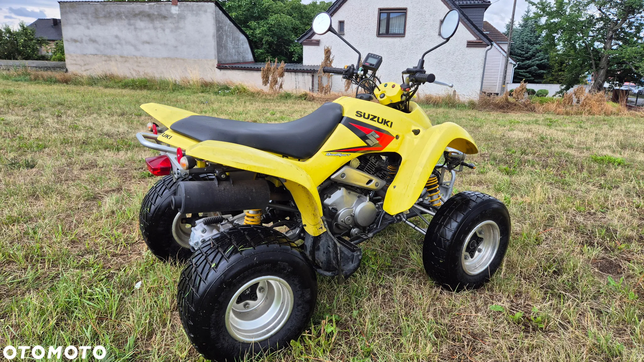 Suzuki Inny
