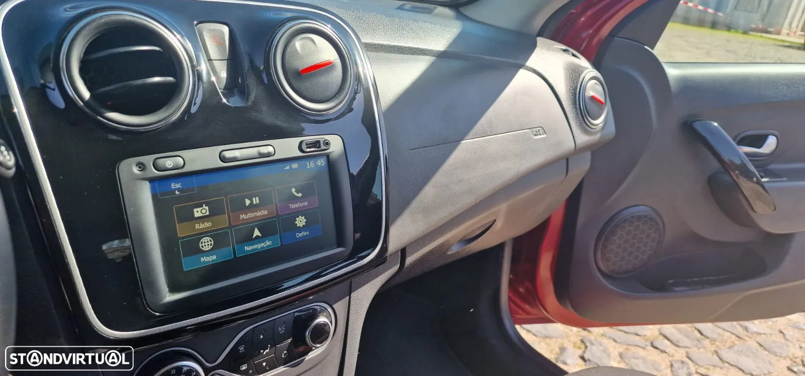 Dacia Sandero - 14