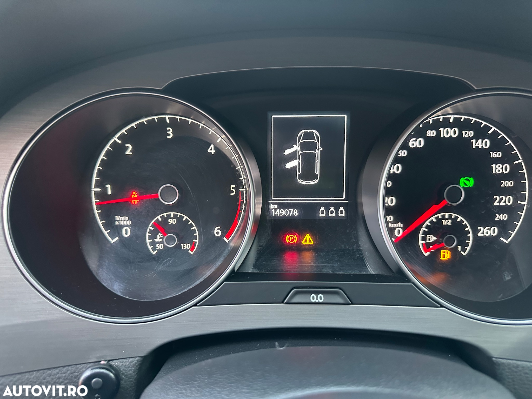 Volkswagen Golf Sportsvan 1.6 TDI BlueMotion Technology DSG Lounge - 9