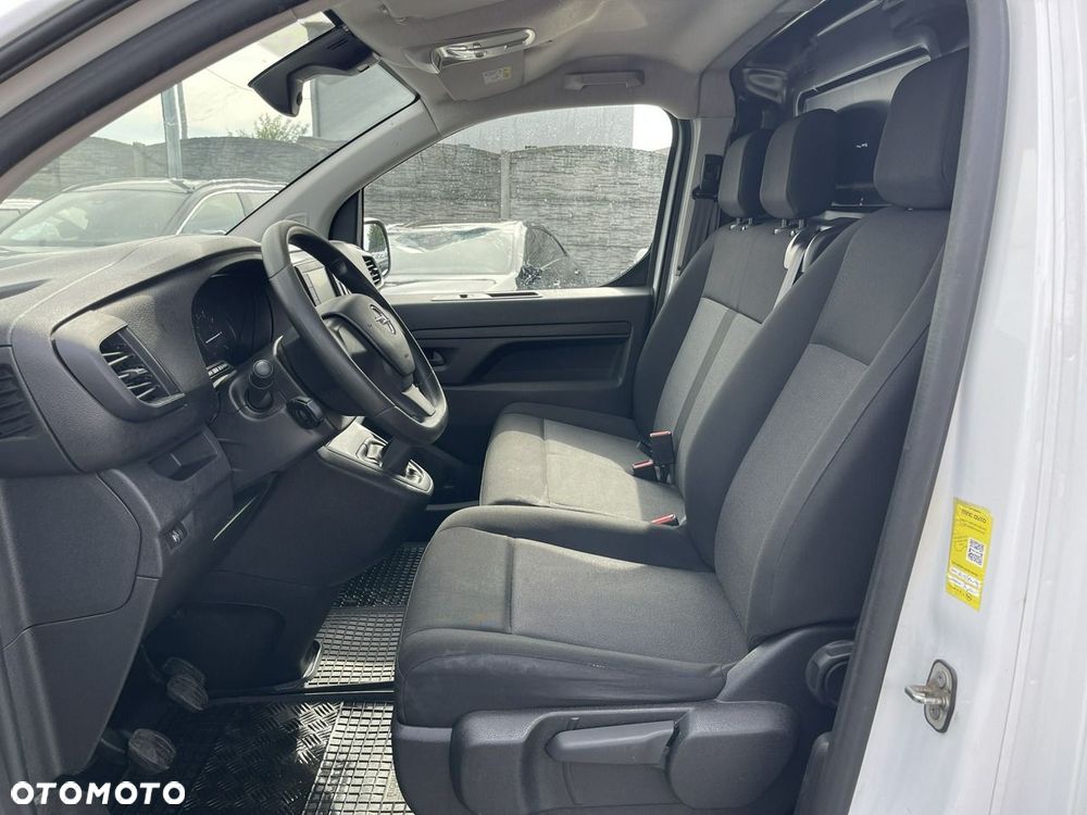 Opel Vivaro - 17