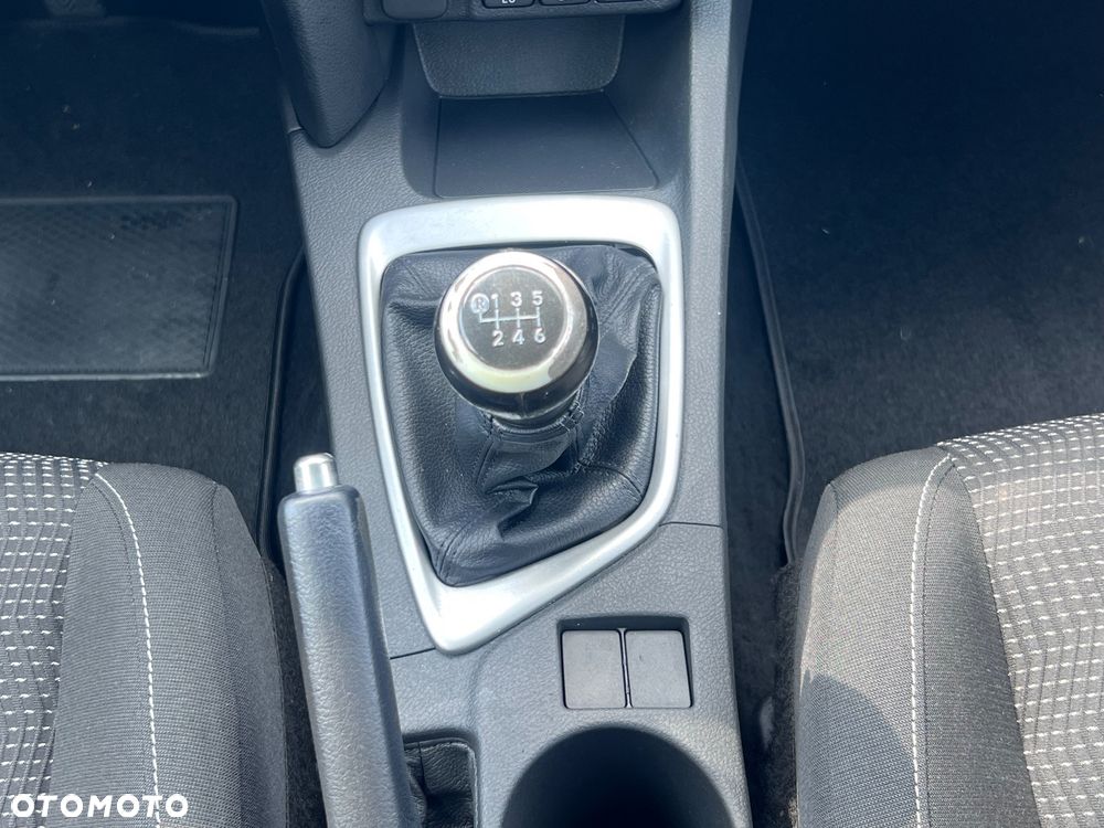 Toyota Auris 1.6 Valvematic Comfort - 30