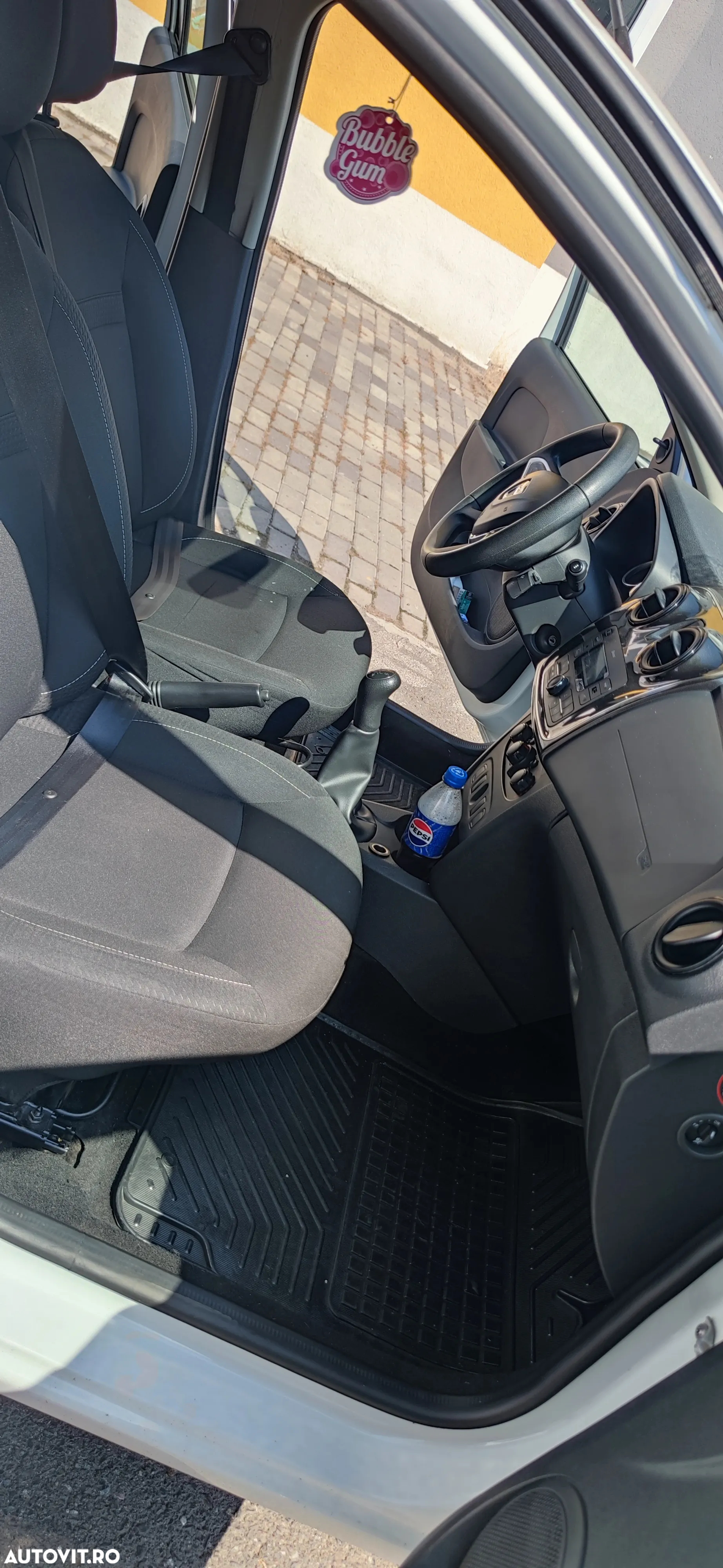 Dacia Sandero 1.0 SCe Ambiance - 3
