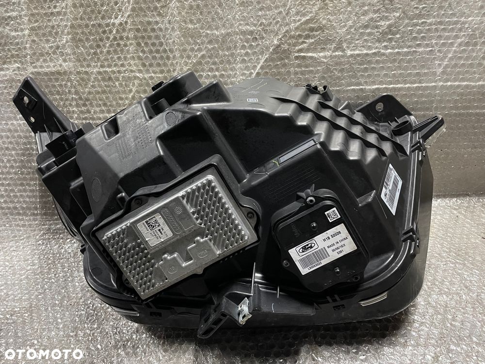 LAMPA LEWA FULL LED FORD EDGE MK2 FK7B-13W030-CG - 15