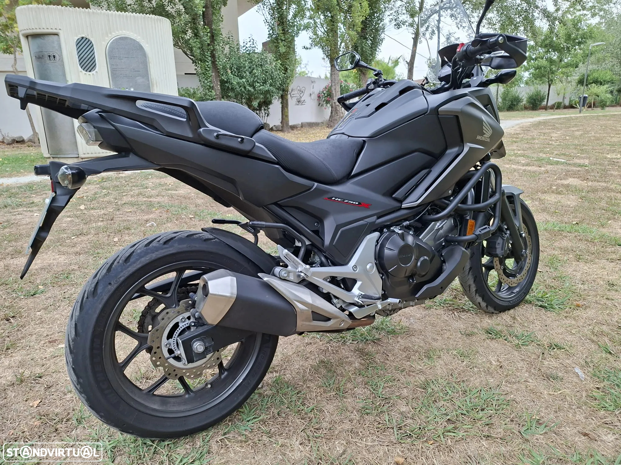 Honda NC750X NC750XA - 11