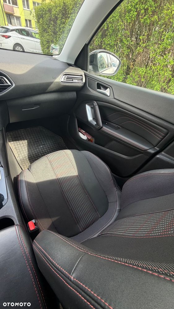 Peugeot 308 1.5 BlueHDi Business Line S&S - 27