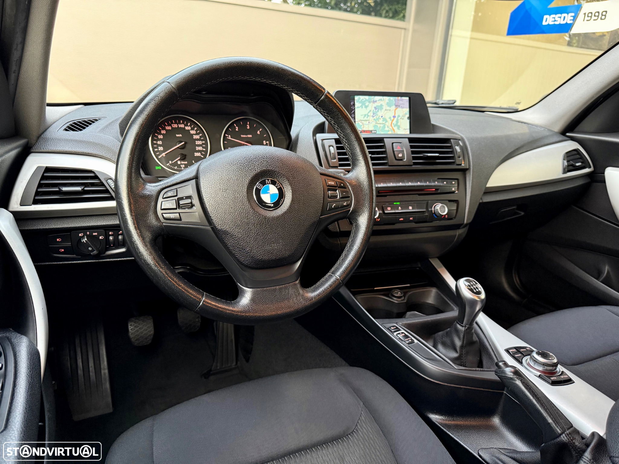 BMW 116 d EDynamics Line Urban - 9