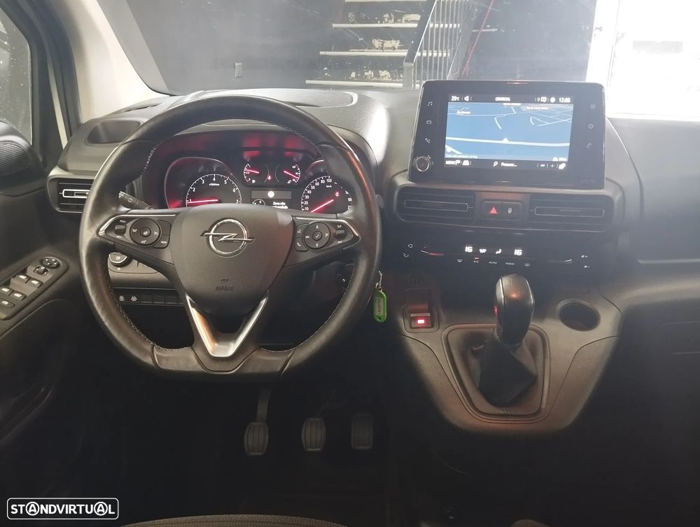 Opel Combo — fotografia 14