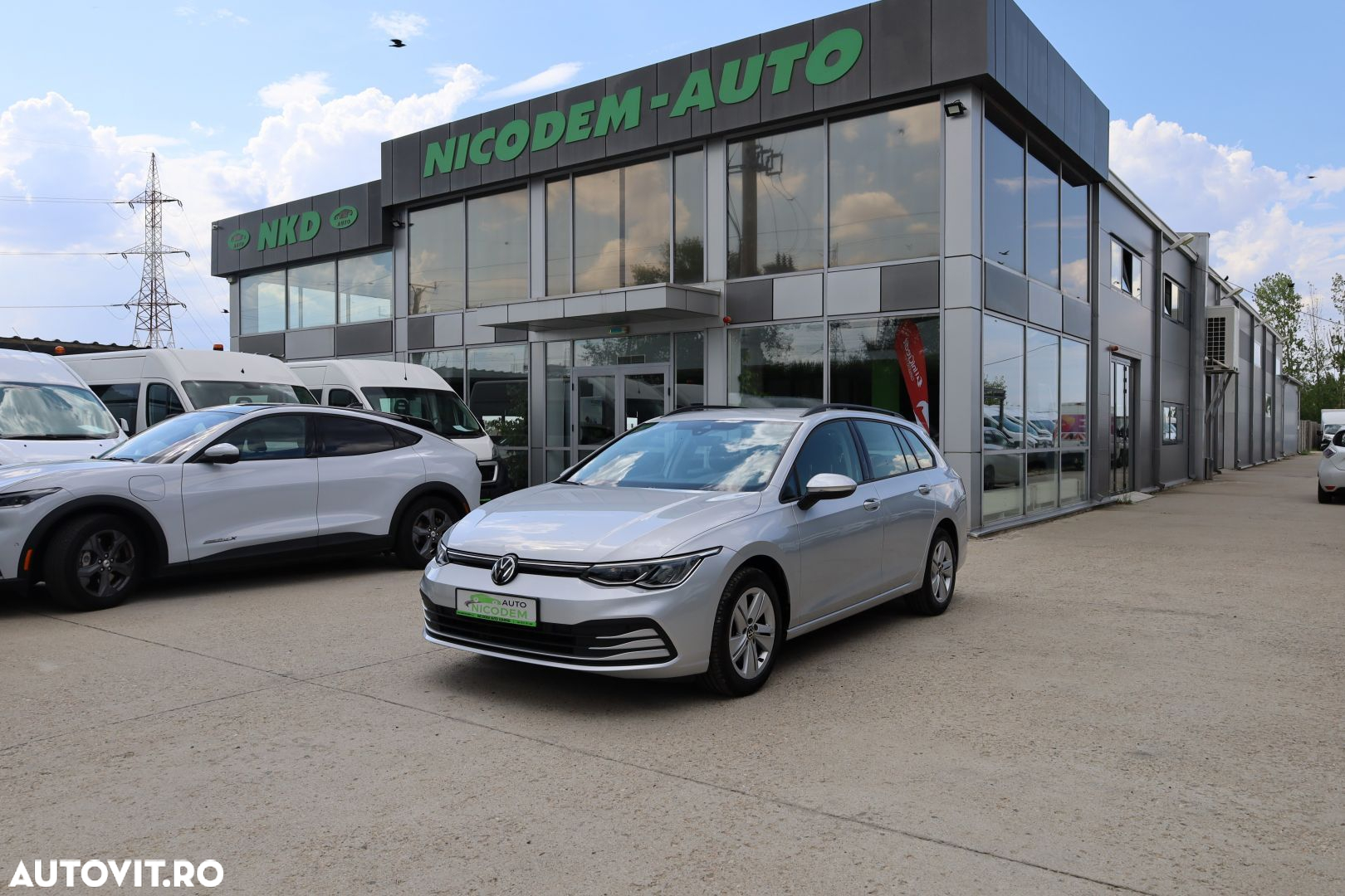Volkswagen Golf 2.0 TDI Life - 3