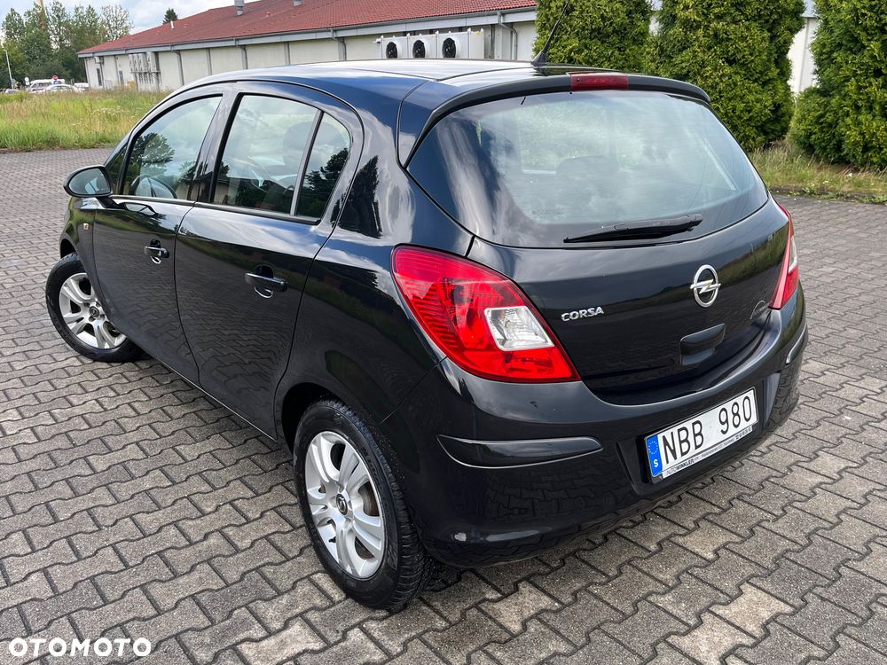 Opel Corsa 1.2 16V Innovation 110 Jahre - 4