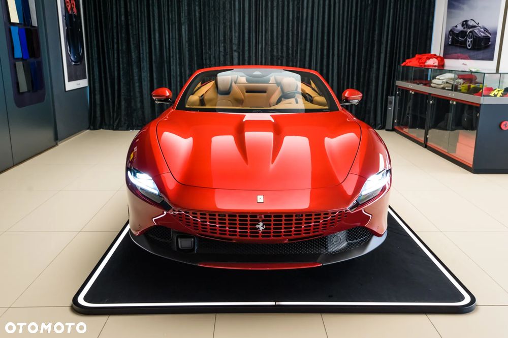 Ferrari Roma Spider - 9