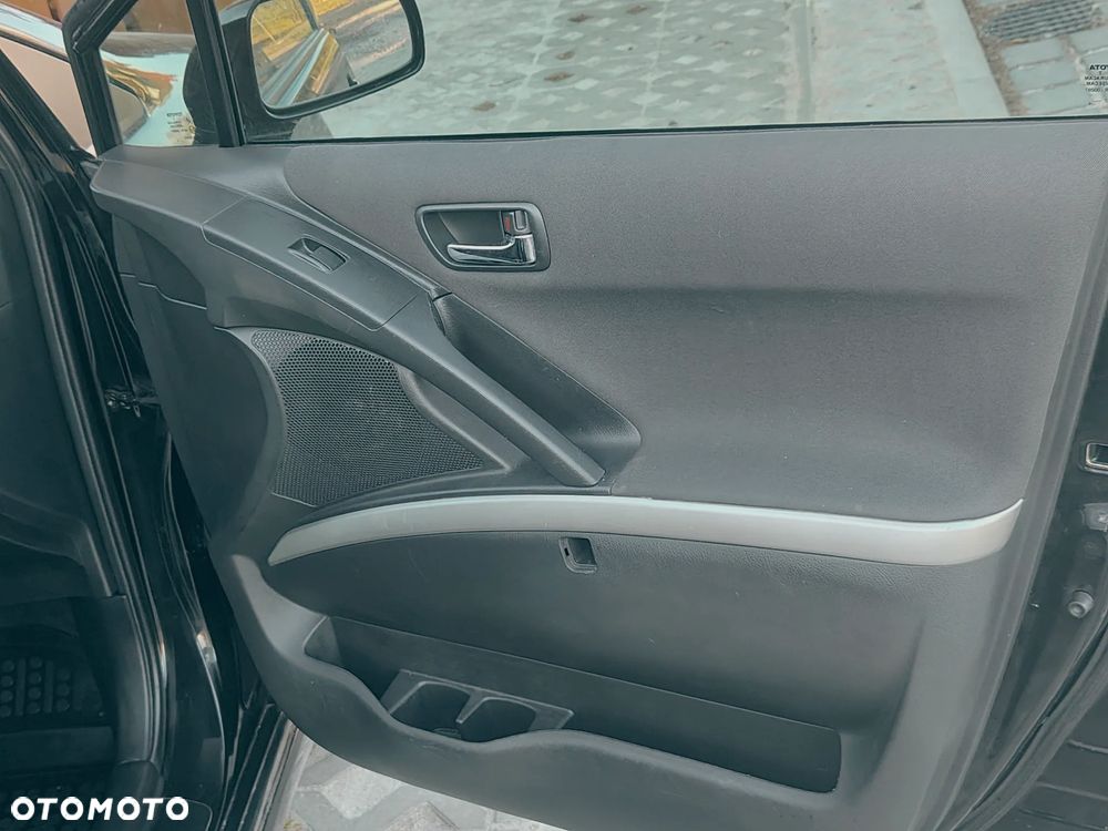 Toyota Verso - 15