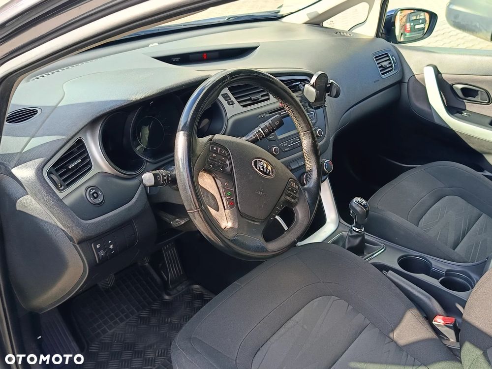 Kia Ceed - 2