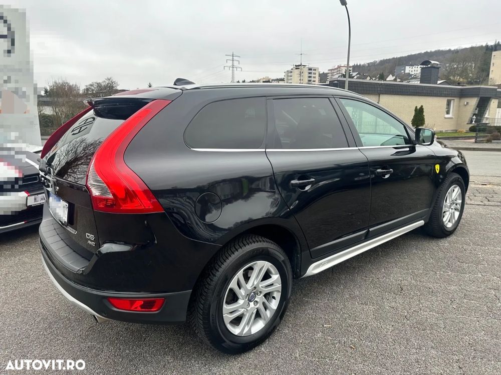 Volvo XC 60 D5 AWD Start-Stop Summum - 5