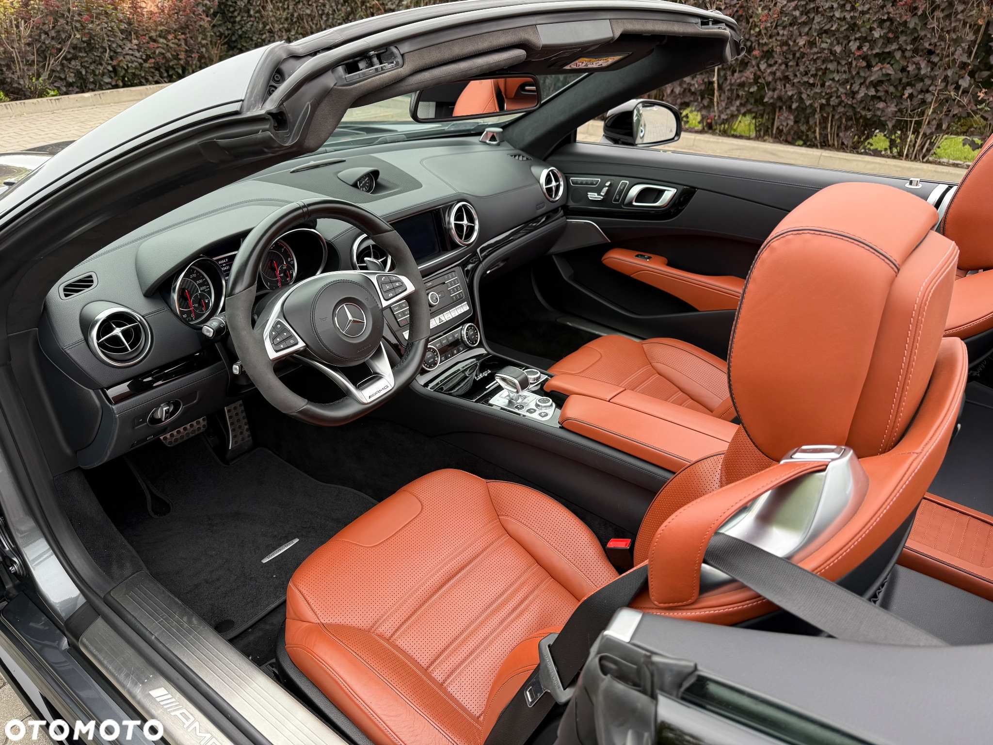 Mercedes-Benz SL AMG 63 - 13
