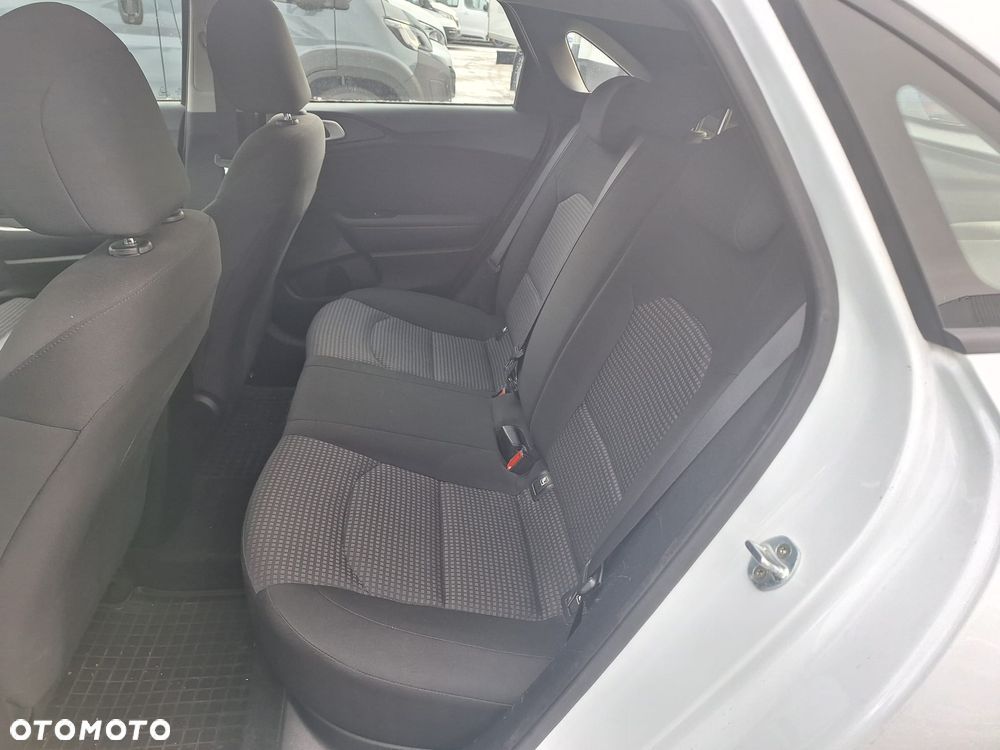 Kia Ceed 1.6 CRDi SCR S - 19