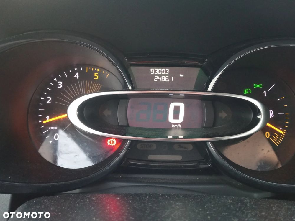 Renault Clio - 2