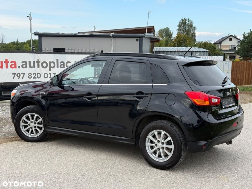 Mitsubishi ASX - 15
