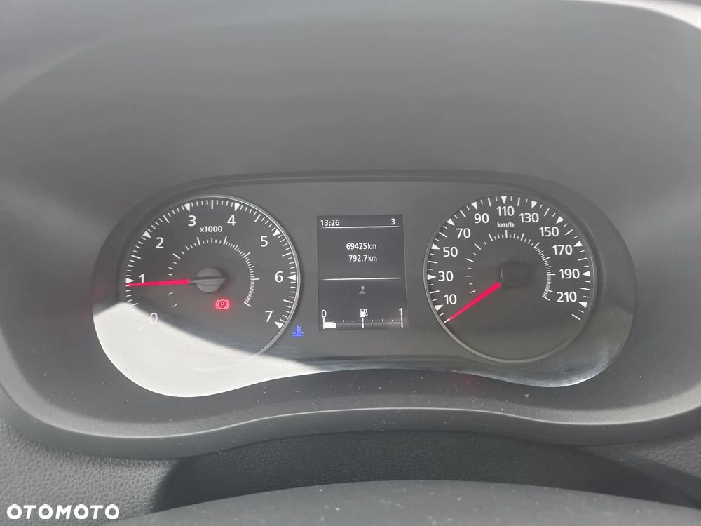 Renault Master L2H2 Silnik 2,3 - 16