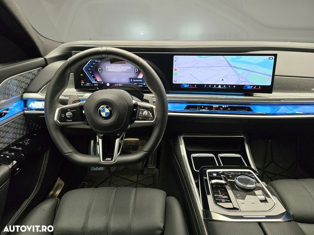 BMW Seria 7 740d xDrive MHEV - 26