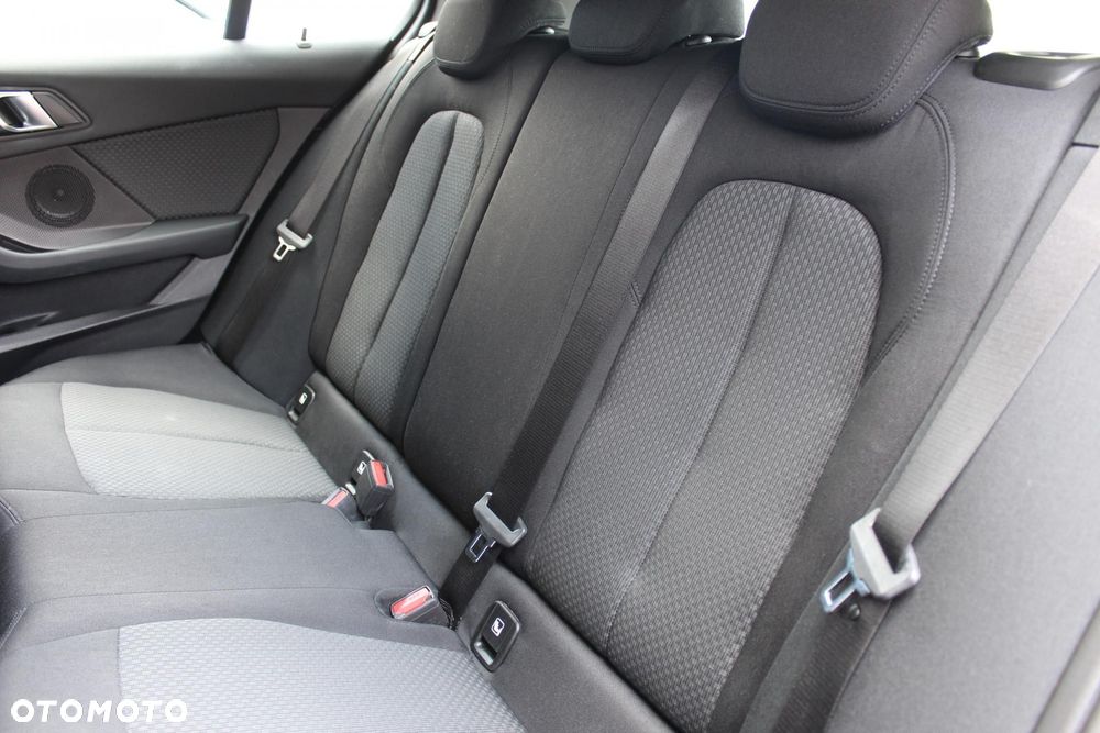 BMW Seria 1 - 9