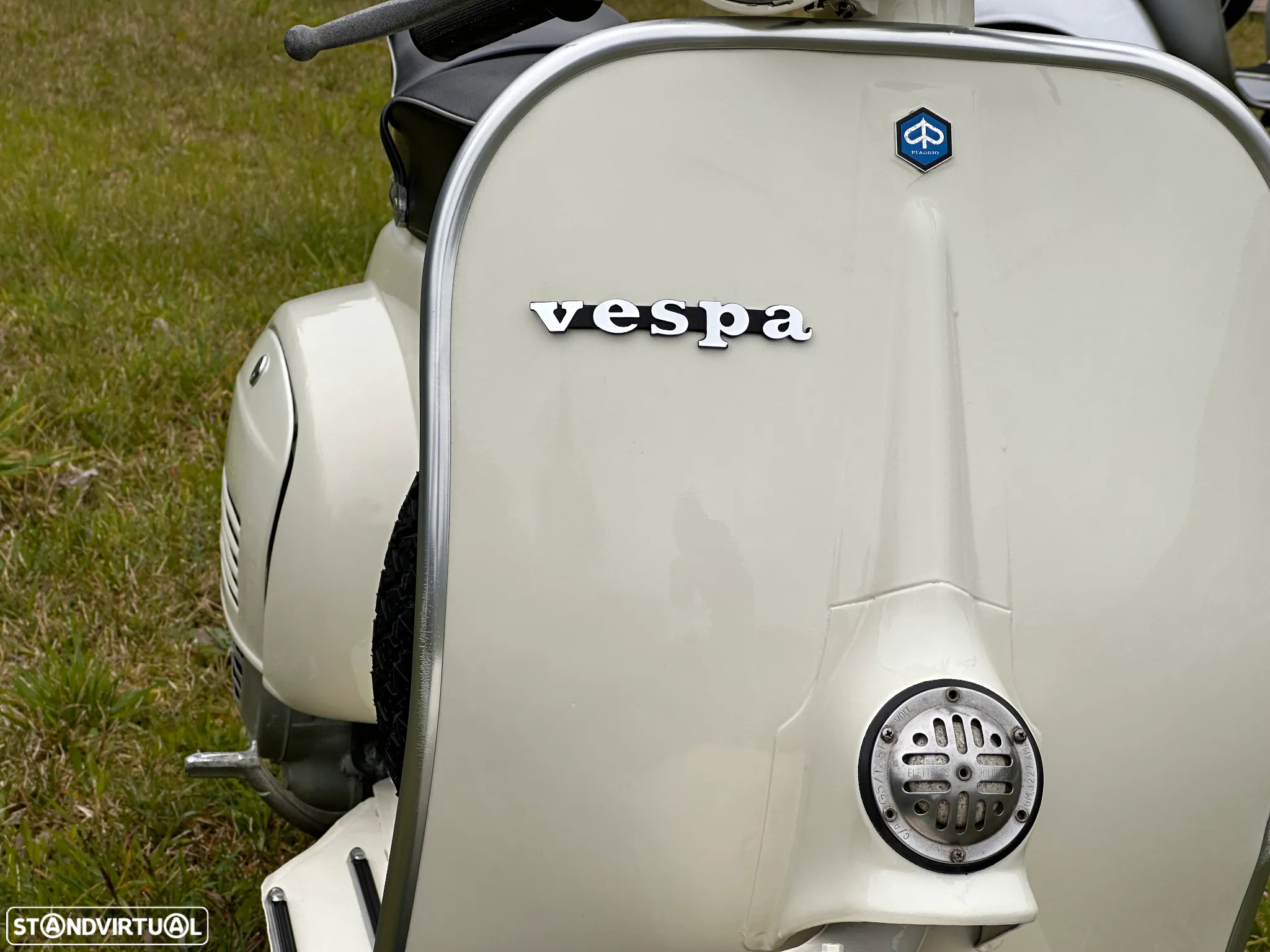 Vespa 50 S Restaurada - 4