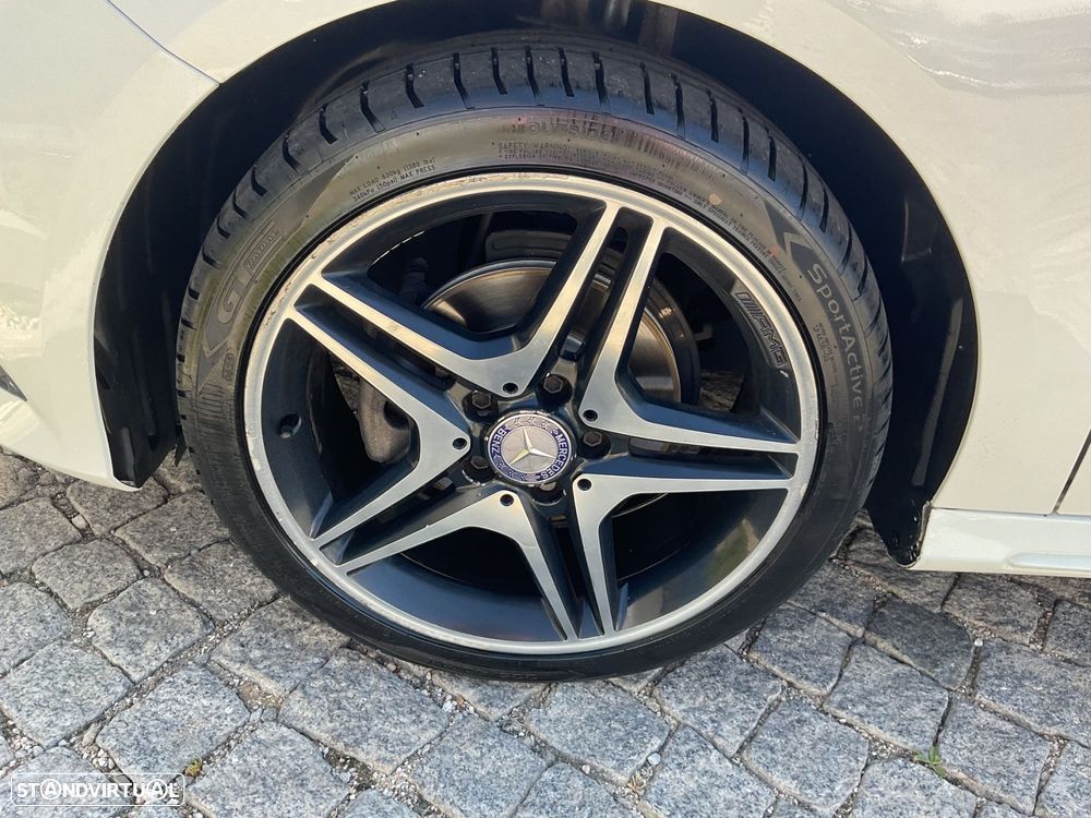 Mercedes-Benz A 180 CDi BE AMG Line - 14
