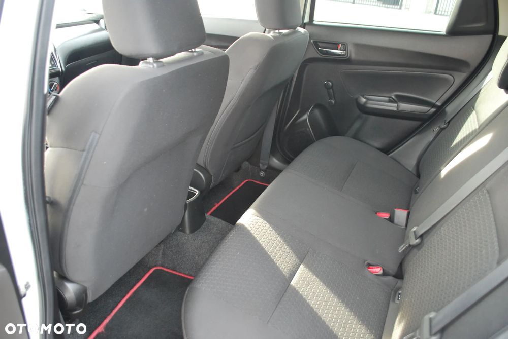 Suzuki Swift - 6
