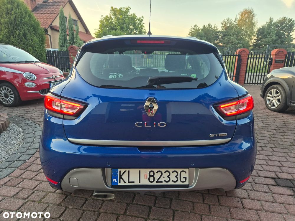 Renault Clio - 9