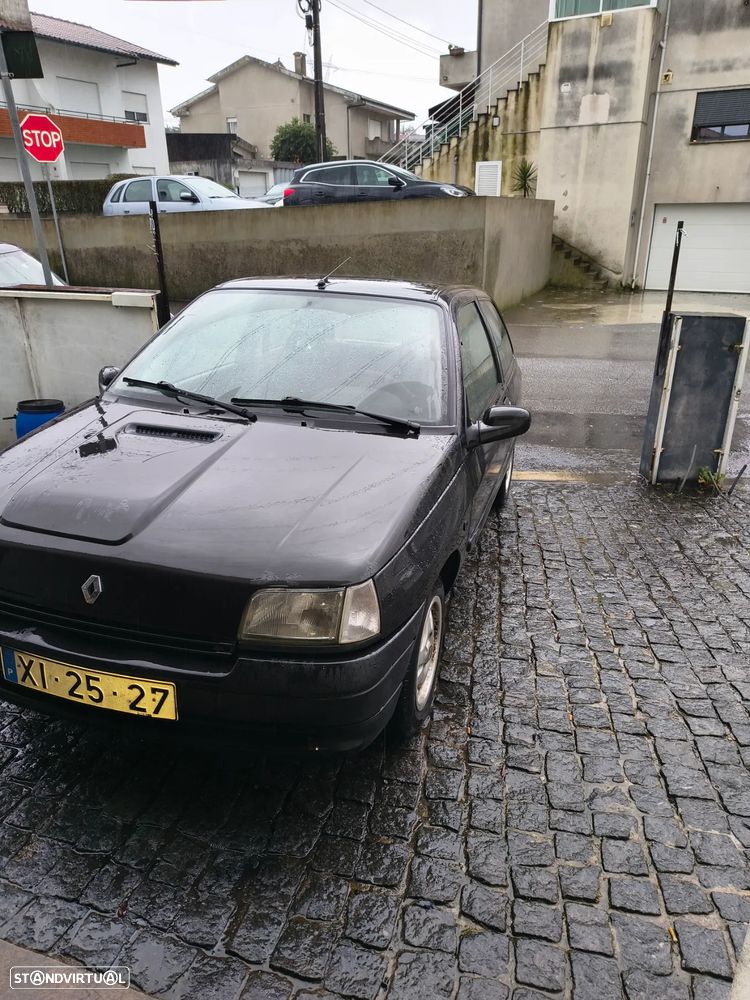 Renault Clio 1.1 RL - 2