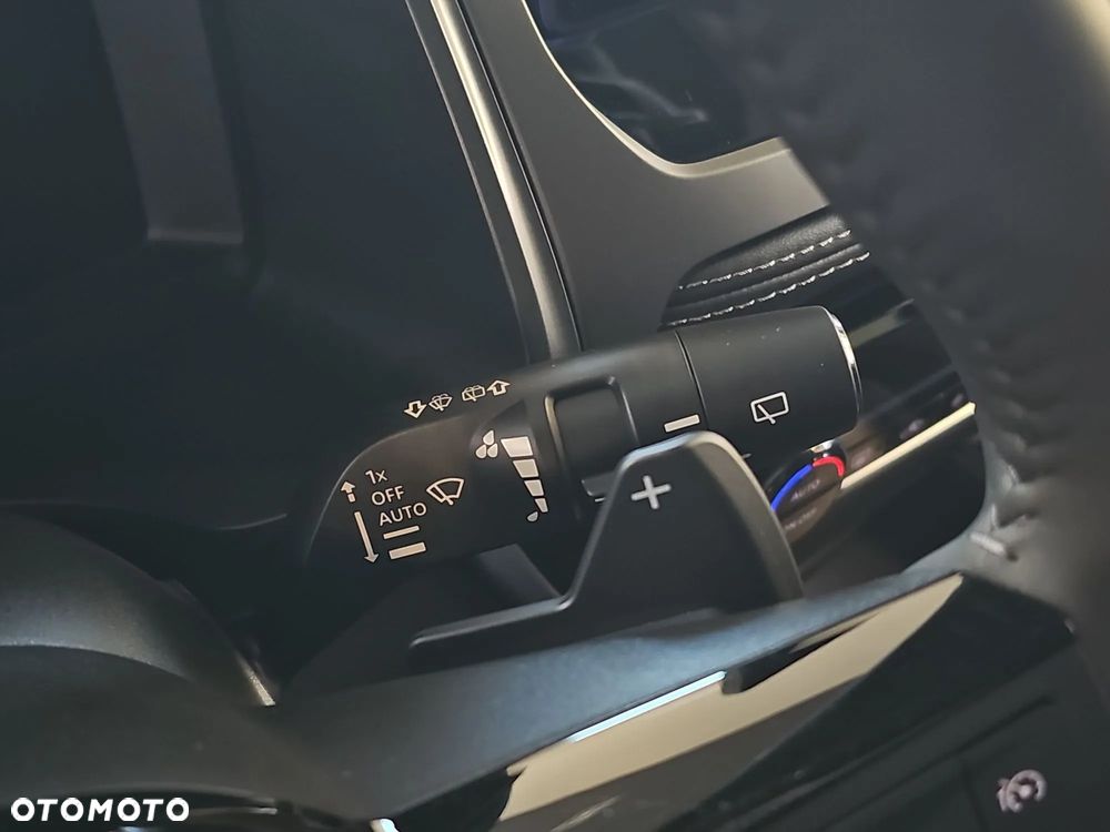 Nissan Qashqai 1.3 DIG-T MHEV N-Connecta Xtronic - 13