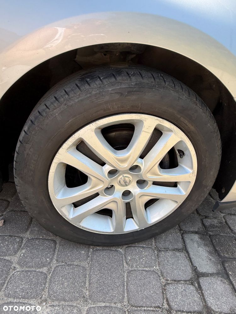 Opel Astra 1.6 CDTI Sport - 7
