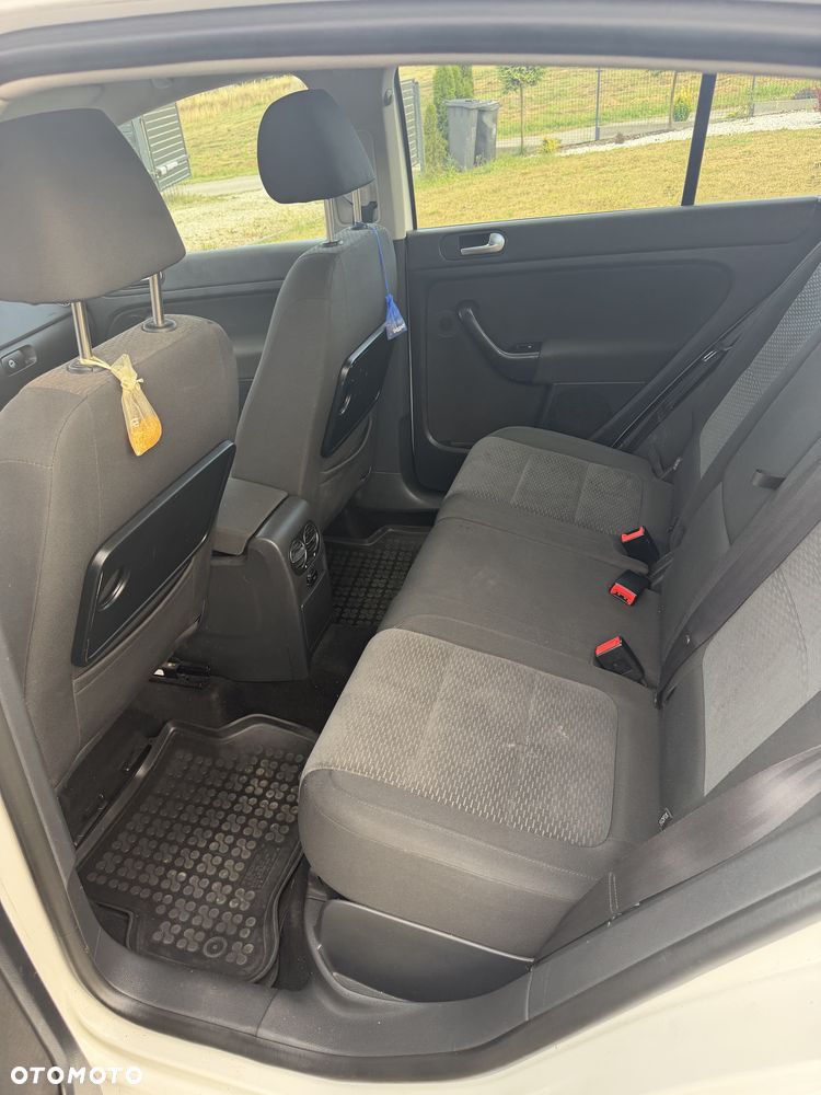 Volkswagen Golf Plus - 6