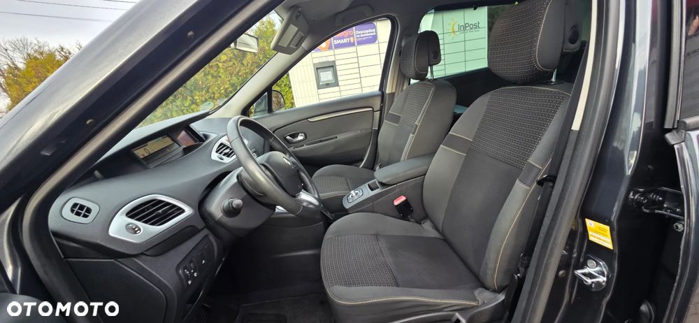 Renault Scenic dCi 130 FAP Expression - 27