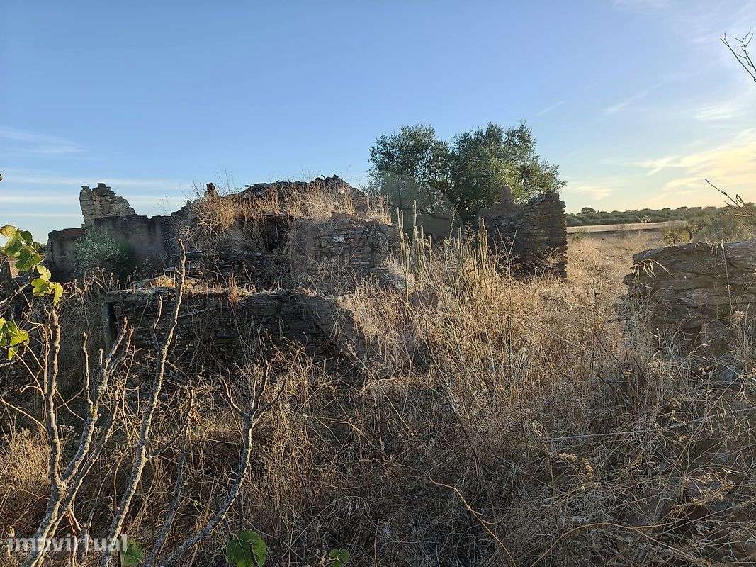 Terreno  para venda - Grande imagem: 2/12