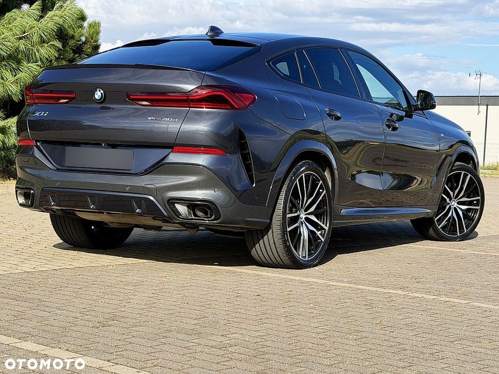 BMW X6 - 11